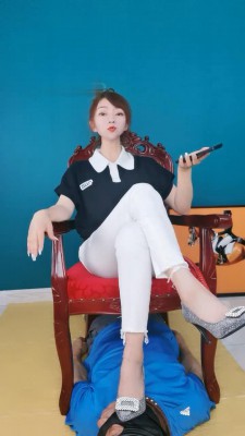 卑微女m的下贱表现 YC-220901-4