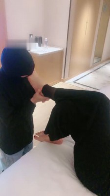 图片[6]_【伊妮】骑马/白鞋白袜气味羞辱/喝圣水 B2202_HD绳艺资源