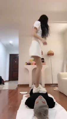 图片[3]_【00后叶娘】双S-骑马/运动鞋全体重跳踩【双视角版】 B2308_HD绳艺资源