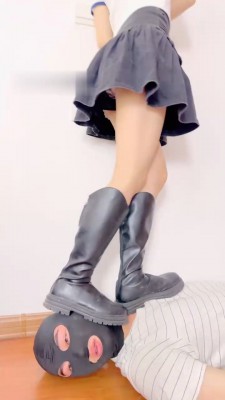 图片[3]_【诗酒】素人S首调-长靴全体重踩头/掐脖窒息【上】_HD绳艺资源