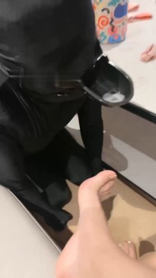 图片[6]_【沅芷大人】家奴的一天-刑具喂口水/短靴裸足闻舔_HD绳艺资源