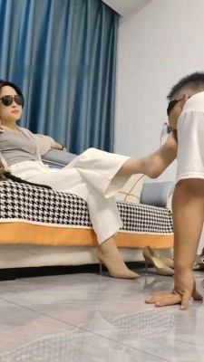 图片[8]_【辣姐】训练道具骑乘训练/骑着擦地/训练/深喉耳光/舔脚_HD绳艺资源