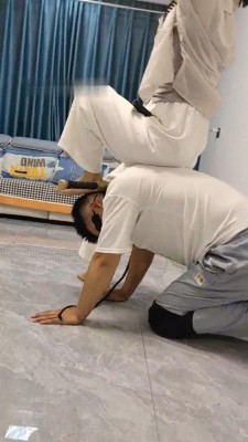 图片[10]_【辣姐】训练道具骑乘训练/骑着擦地/训练/深喉耳光/舔脚_HD绳艺资源