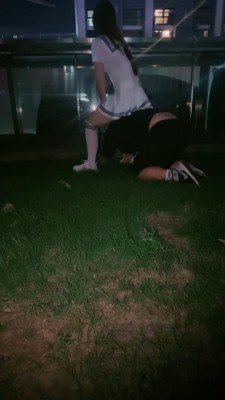 图片[6]_【雪王】户外172女神骑马/人体沙发/踩踏舔闻jio鞋_HD绳艺资源