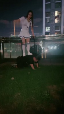 图片[9]_【雪王】户外172女神骑马/人体沙发/踩踏舔闻jio鞋_HD绳艺资源