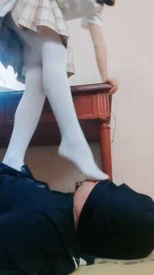 图片[4]_【羌爷】JK白丝皮鞋-提档/踩踏/脚窒息/人肉坐垫【完整版】_HD绳艺资源