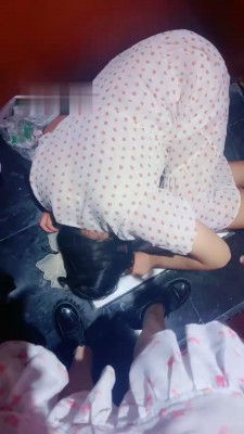 图片[4]_【桃子老师】公狗厕所玩狗-吃厕纸/皮鞋踩/舔肉丝脚【完整版】_HD绳艺资源