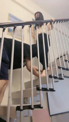 图片[7]_【槿一】一主VS三奴-跪拜闻舔袜脚/踩跺狗爪/踩踏【完整版】_HD绳艺资源