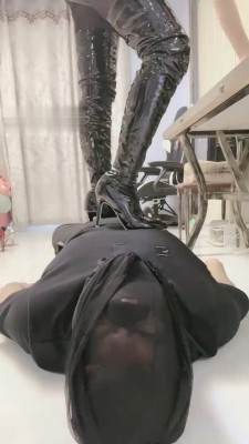 图片[2]_【林夕】全体重高跟踩踏/耳光 bf31425_HD绳艺资源