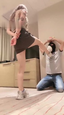 图片[3]_【梦樱】白鞋棉袜-骑马/耳光/罚跪头顶物品/踩踏喂食_HD绳艺资源