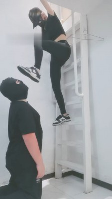 图片[4]_【美娜格格】御姐女神白袜高难度挑战虐打_HD绳艺资源