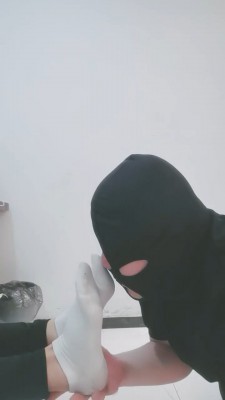 图片[6]_【美娜格格】御姐女神白袜高难度挑战虐打_HD绳艺资源