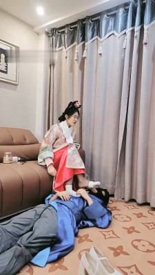 图片[4]_【嘉妮】制服诱惑-格格装虐太监狗_HD绳艺资源