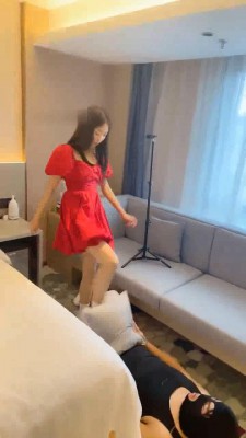 图片[4]_【双胞胎萌主】高贵双S辱调-虐乳虐裆/骑马坐垫/踩踏深喉_HD绳艺资源