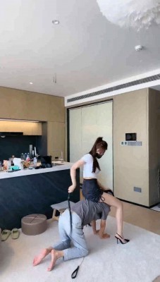 图片[12]_【美美子】运动女神AJ高跟虐家奴-骑马训练/闻臭鞋/裸足喂酸奶_HD绳艺资源