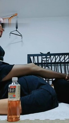 图片[10]_【媚娘】高跟踩踏/闻高跟/关狗笼/人肉坐垫_HD绳艺资源