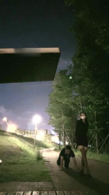 图片[2]_【禾未】户外公园遛狗骑行-踩踏/高跟踩踏插嘴/深喉【双视角版】_HD绳艺资源