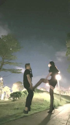 图片[4]_【禾未】户外公园遛狗骑行-踩踏/高跟踩踏插嘴/深喉【双视角版】_HD绳艺资源