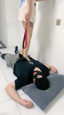 物业小姐姐甜美笑容 YC-220929-2