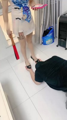 物业小姐姐甜美笑容 YC-220929-2