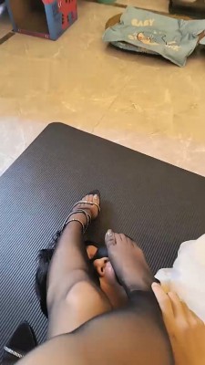 【W.K.T】—绾儿同老师教育贱狗 YC-220926-3