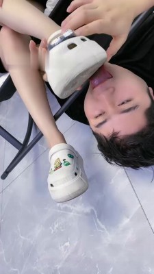 图片[4]_【麋鹿银儿】双S-狗身上蹦迪/裸足深喉/腿绞/舔拖鞋船袜_HD绳艺资源