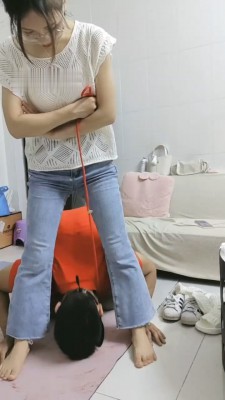 图片[6]_【珈瑶】运动后原味袜辱/骑马/喝圣水/当脚垫【完整版】_HD绳艺资源