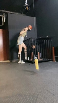 图片[4]_【冰诺】运动女神-狗笼囚禁/高难度挑战虐打贱狗/骑马_HD绳艺资源