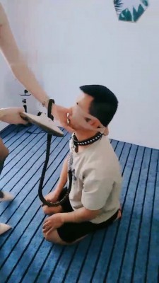 图片[6]_【bibi团】囚禁狗笼/疯狂鞋抽耳光_HD绳艺资源