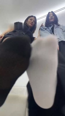 图片[8]_【亿姐】双S-脏鞋臭袜气味羞辱/耳光_HD绳艺资源