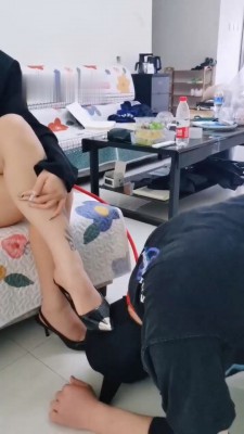 图片[4]_【婉琪】全能家奴tj-艺术婶婶/狗笼圈养/伺候起床_HD绳艺资源