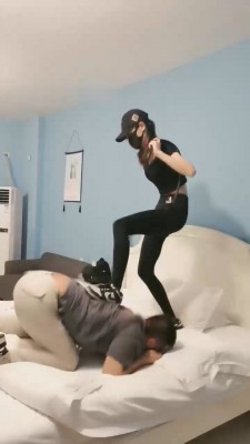 图片[3]_【美娜格格】暴打偷原味的狗-提档耳光训练【双视角版】_HD绳艺资源