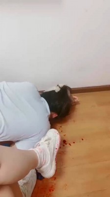 图片[5]_【桃子老师】小白鞋棉袜踩踏水果喂食_HD绳艺资源