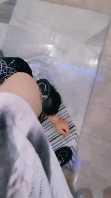 图片[3]_【甜桃】绑鞋垫/全体重踩踏/舔脏鞋/掐乳耳光_HD绳艺资源