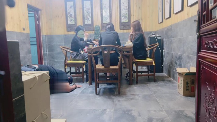 图片[2]_【沅芷大人】圈养群调群虐-桌底下虐【下】【双视角完整版】_HD绳艺资源