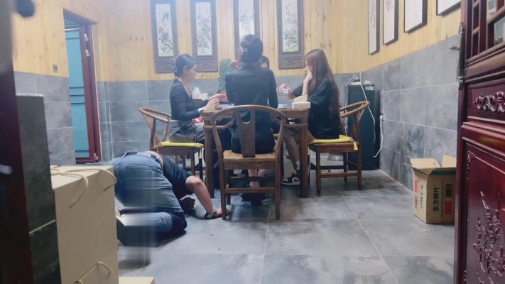 图片[5]_【沅芷大人】圈养群调群虐-桌底下虐【下】【双视角完整版】_HD绳艺资源