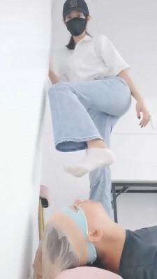 图片[2]_【美娜格格】双足白袜脚艺术深喉-羞辱至极_HD绳艺资源