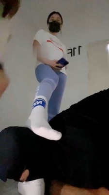 图片[8]_【小妮S】素人双S-耳光/臭袜子堆脸/舔脏鞋/磕头膜拜_HD绳艺资源