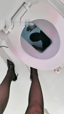 图片[3]_【宇婉莹】圈养羞辱-马桶视角物化奴_HD绳艺资源