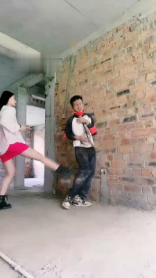 图片[2]_【宸宸】户外工地处刑-绳艺技巧遛狗爬/藤条训练/短靴踢踹_HD绳艺资源