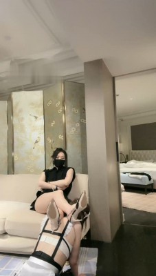 图片[4]_【妆主大大】超美车模诱惑女仆闺蜜做狗【上】_HD绳艺资源