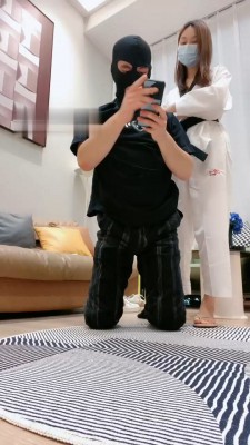 图片[2]_【艾莉】跆拳道S-白袜脚喂食/转胯/拖鞋抽耳光/踩踏_HD绳艺资源