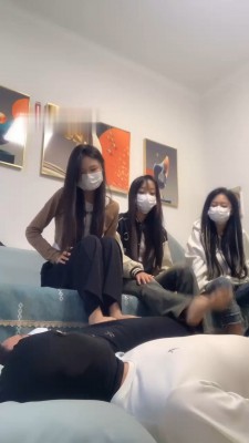 图片[6]_【精神小妹】3素人学生主-深夜裸足踩狗_HD绳艺资源