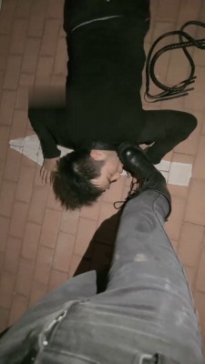 图片[10]_【桃幼幼】小区楼下长靴遛狗_HD绳艺资源