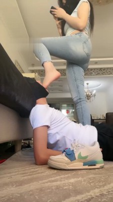 图片[7]_【小x大王】臀部诱惑/运动鞋白袜气味辱_HD绳艺资源