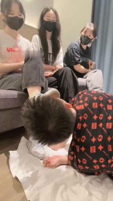 【樱女王】樱女神到酒庄买红酒发现变态 YC-221009-2