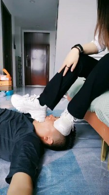 图片[6]_【郡主大大】艺术喂圣水口水/伺候洗脚【双视角版】_HD绳艺资源