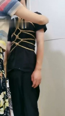 图片[5]_【希希老师】手接烟灰/绳艺技巧/舔黑丝长靴/涂鸦丑化【双视角版】_HD绳艺资源
