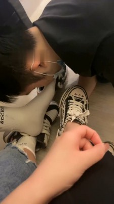 图片[2]_【香奶奶】双S原味运动鞋棉袜气味羞辱【双视角版】_HD绳艺资源