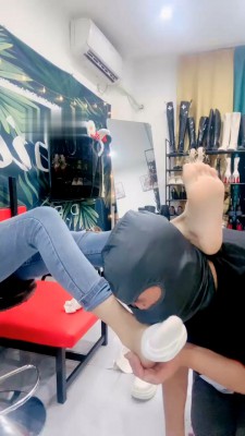 图片[7]_【兔兔大人】长靴各种全体重踩踏_HD绳艺资源